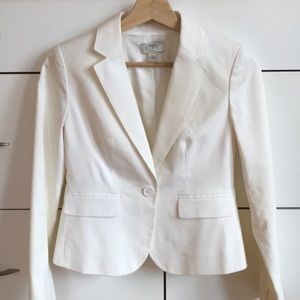 Ann Taylor classic white ladies blazer size 2P